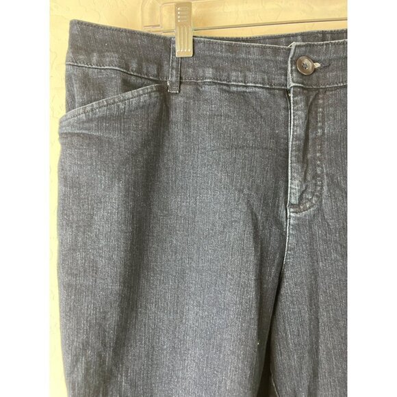 St. John's Bay Dark Wash Sz 14 Crop Capri Chino Style Jeans - Picture 2 of 8
